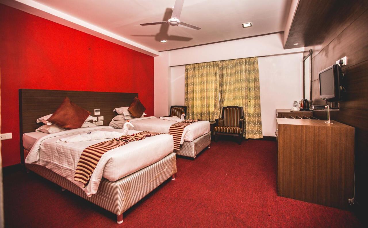 Hotel Shelter Madras Buitenkant foto